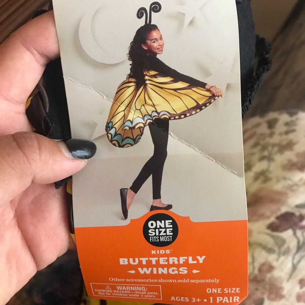 NWT Butterfly wings